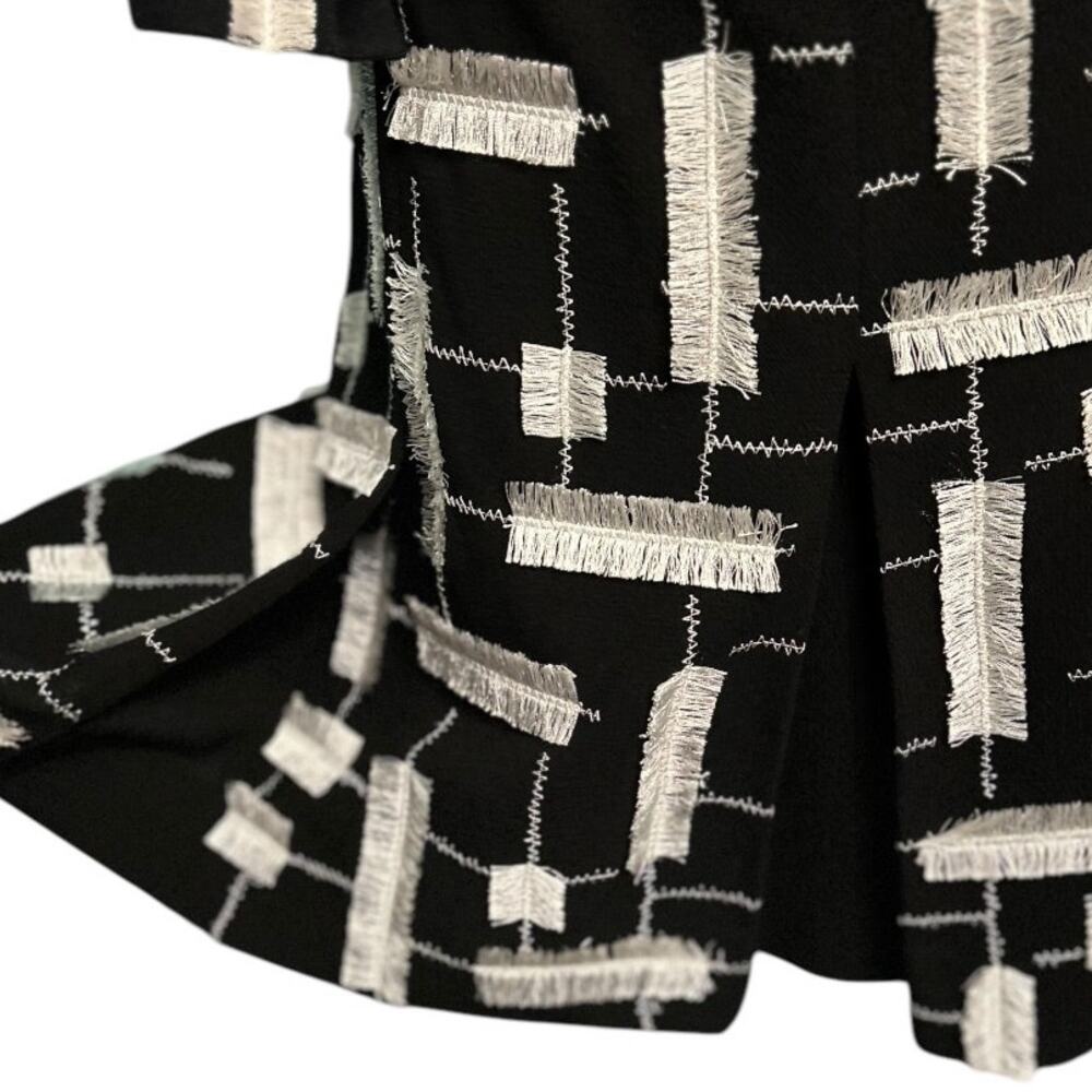 NWOT PER SE by Carlisle 100% Wool Black Cream Eyelash Pleated Skirt Size 8